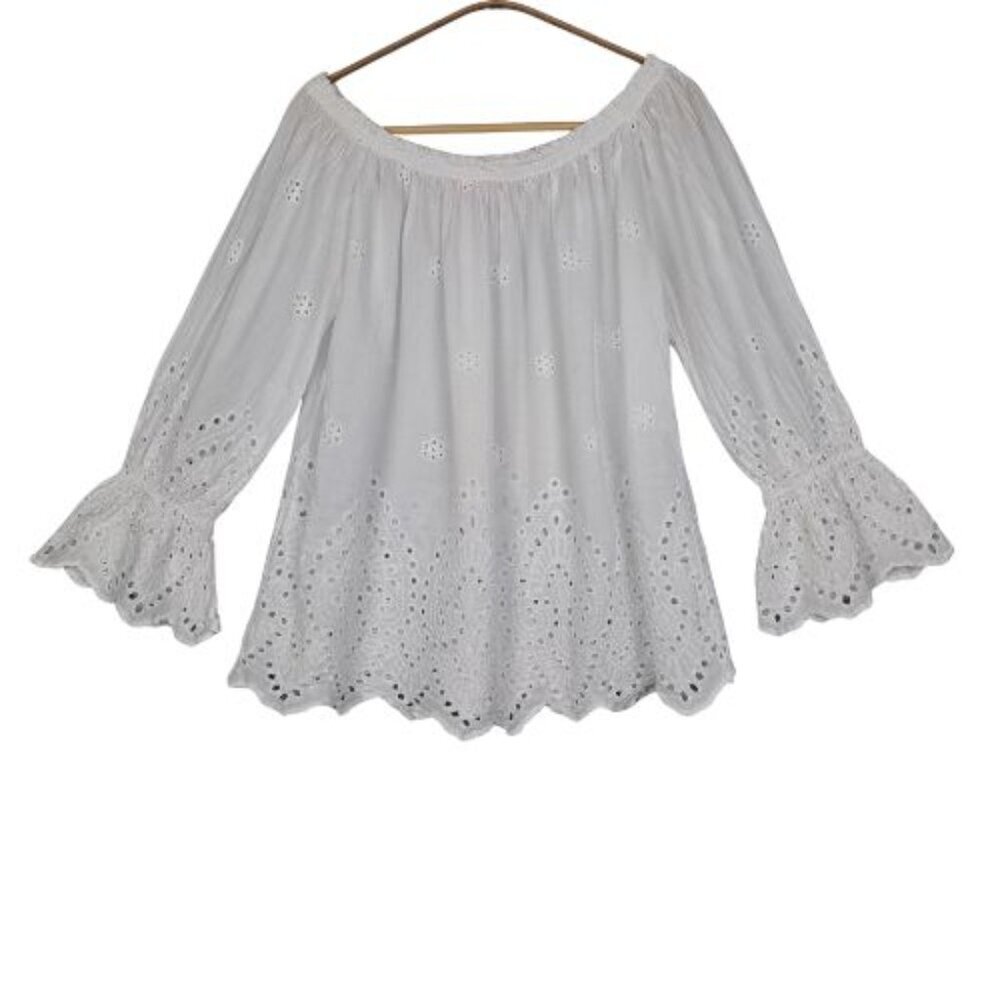 Scandal Buttercup Eyelet Lace Blouse - Picture 2 of 7